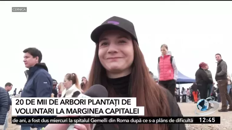 20.000 de arbori au fost plantati de voluntari in cadrul actiunii Planteaza in Iflov