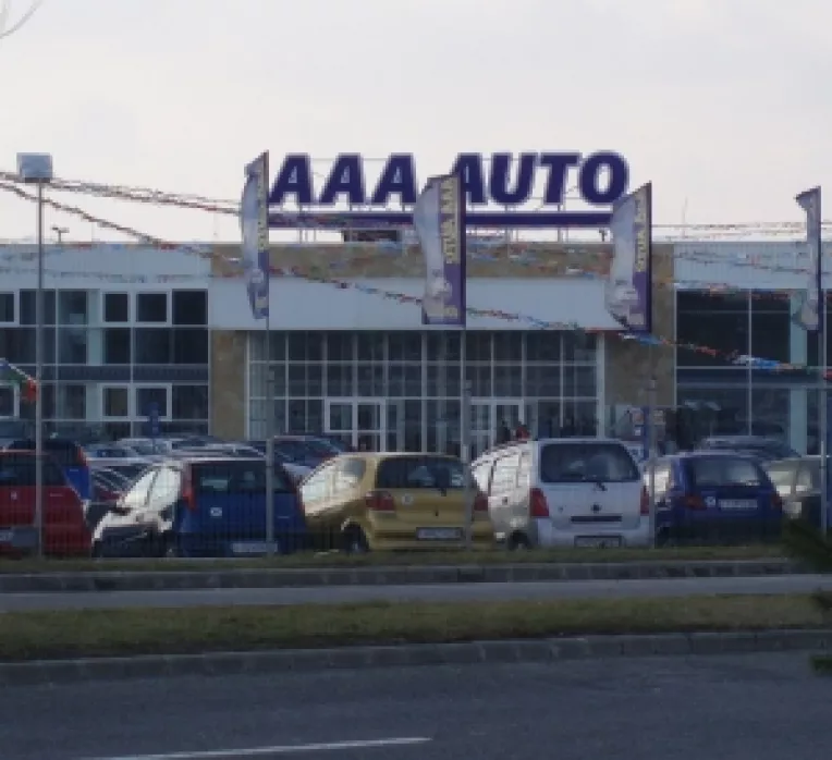 AAA Auto isi cauta cumparator roman
