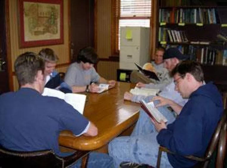 Ascutiti-va armele in lupta cu angajatorii