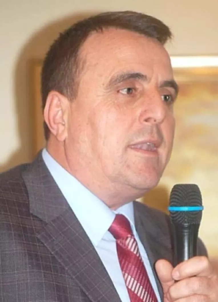 Fostul primar crede ca "dezinformarile din campania electorala nu s-au oprit". Zanfir Iorgus spune ca nu are terenuri in Padurea Comorova