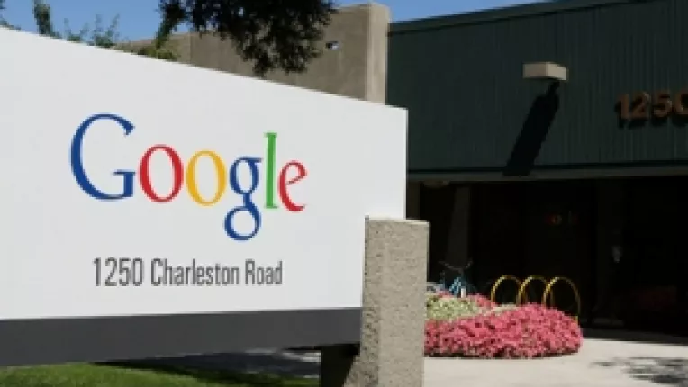 Google: Serviciu automat de traduceri de documente in 42 de limbi, disponibil in Google Docs