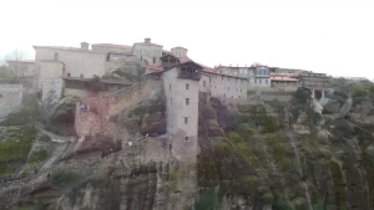 Marele Meteor, cea mai reprezentativa manastire din complexul de la Meteora