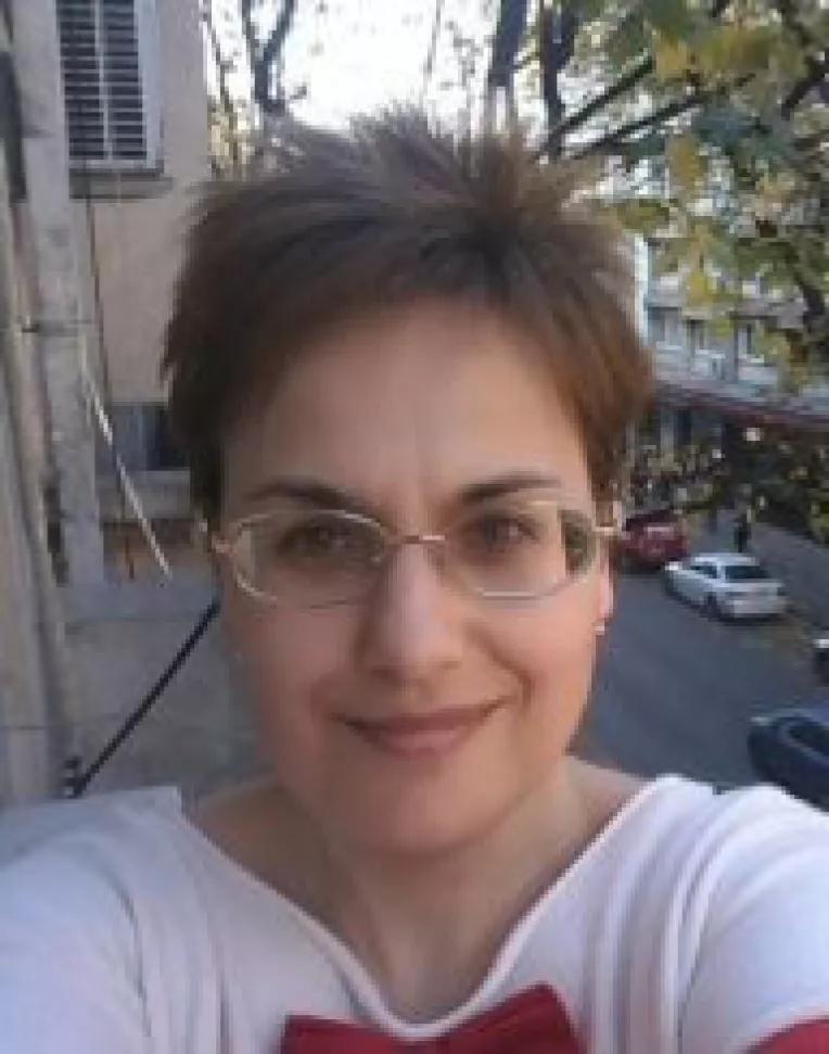 Mihaela Raileanu: Vreau sa intorc lumii o frantura din ceea ce stiu. Vreau sa las ceva, fie si sub forma unor pagini scrise, efemere ca viata