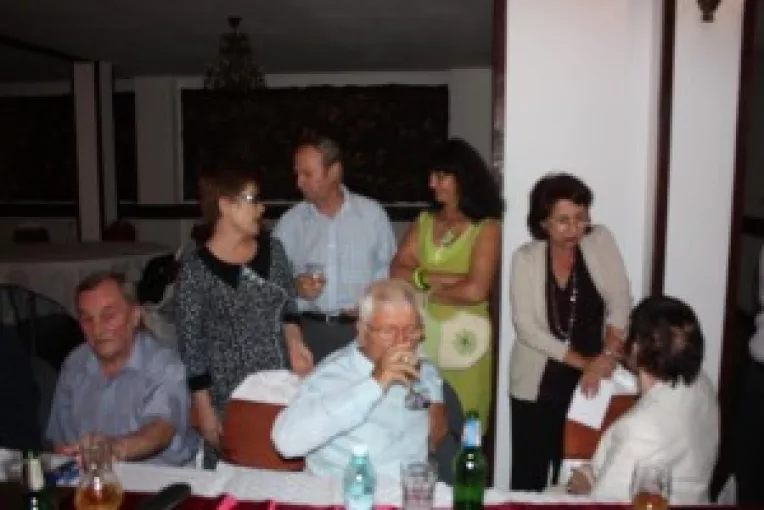 O intalnire emotionanta  a mai multor generatii de actuali si fosti gazetari