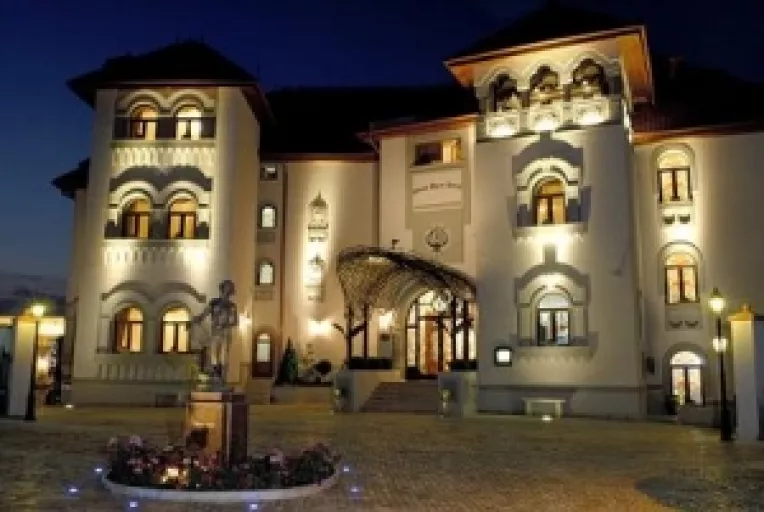 Romania: Conace vechi pentru cei care vor sa traiasca boiereste 