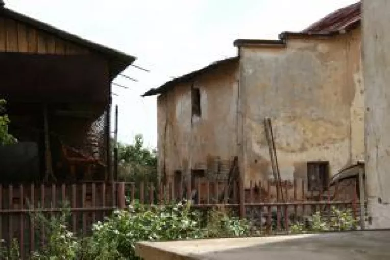 Statul se falimenteaza singur